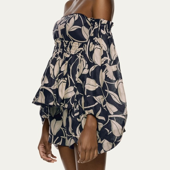 AGUA BY AGUA BENDITA Jamaica Off-Shoulder Printed Linen Peplum Top - Picture 4 of 5